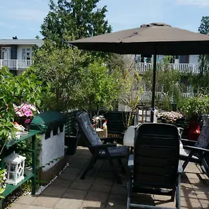 Roof Terrace Bed & Breakfast